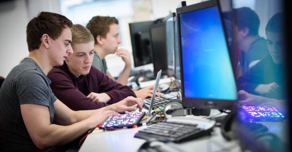 Best Degrees for a Career in Cybersecurity